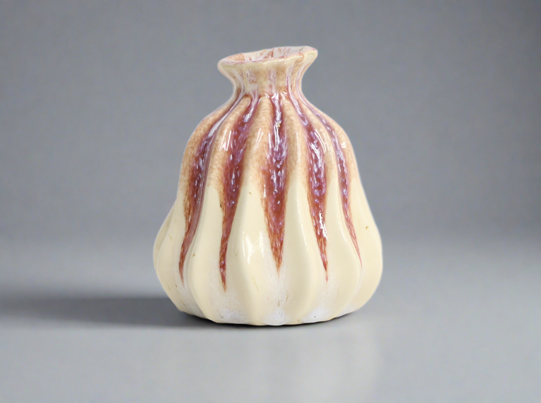 handcrafted ceramic vase symbolised for wealthy and good fortune